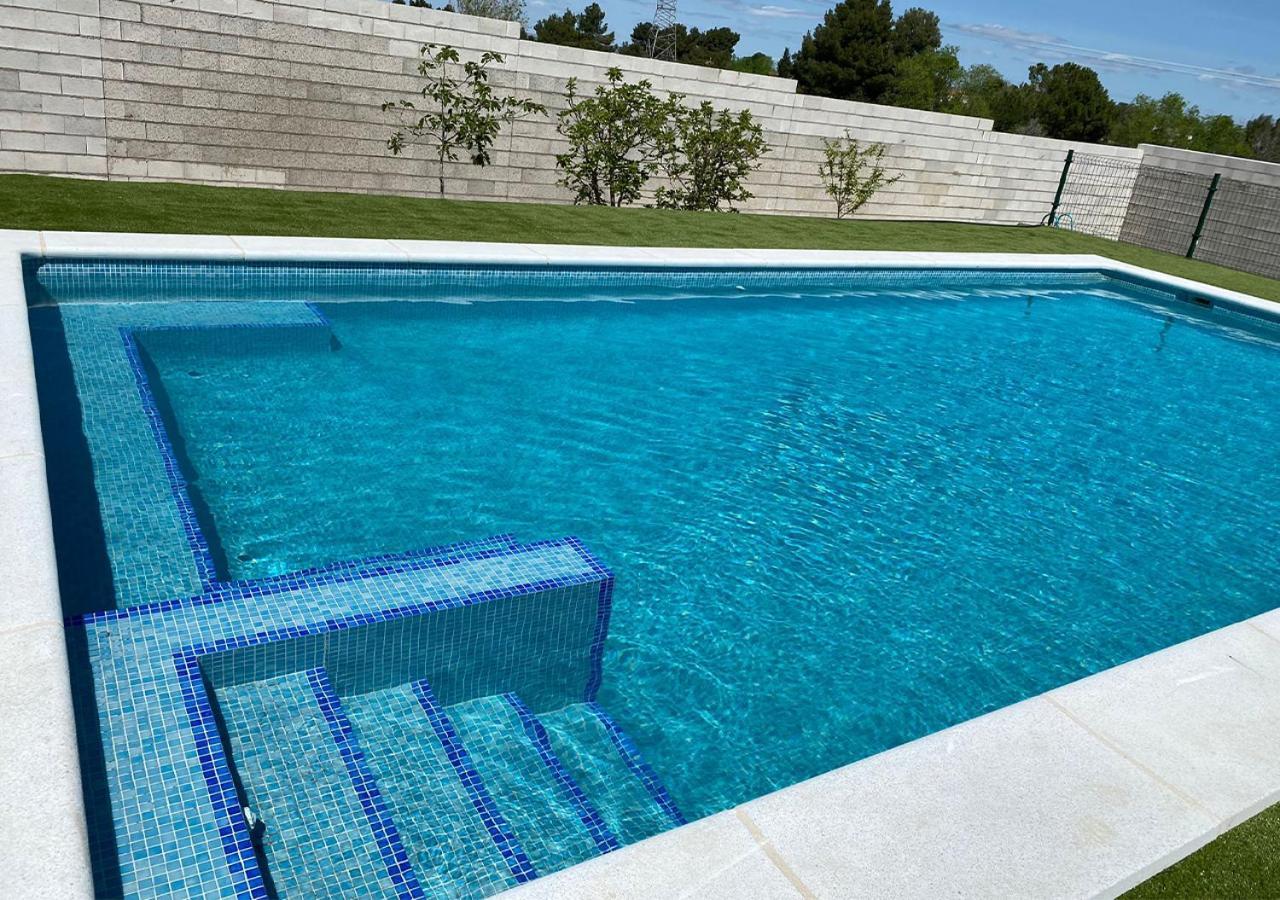 Casa Con Piscina, Villa Alarilla Fuentiduena de Tajo المظهر الخارجي الصورة